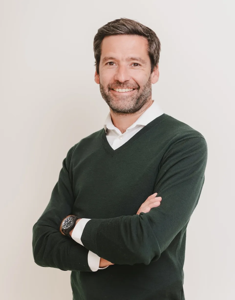 Dr. Maxime Bersou